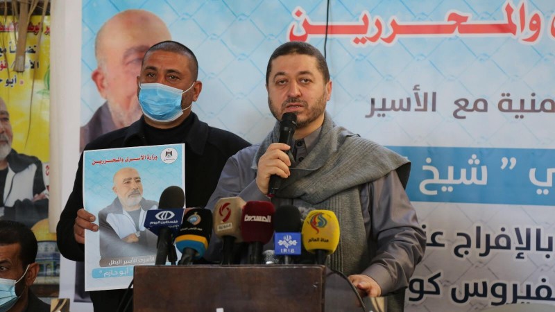 مؤتمر صحفي ووقفة اسنادية مع شيخ الأسرى فؤاد الشوبكى-4