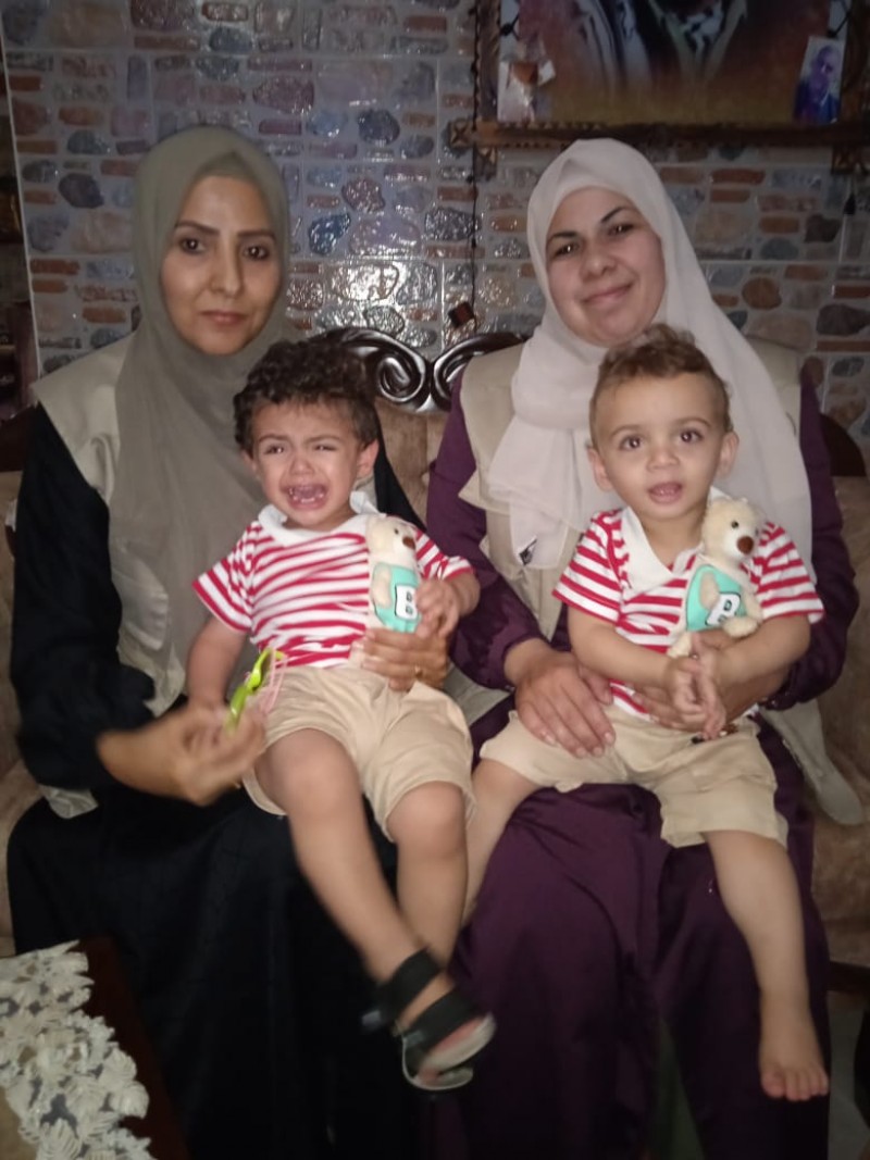 وزارة الأسرى والمحررين تزور عدد من أهالي أسرى محافظة غزة-2